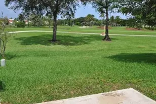 3656 NW 83rd Ln, Sunrise, FL 33351 - Photo 9