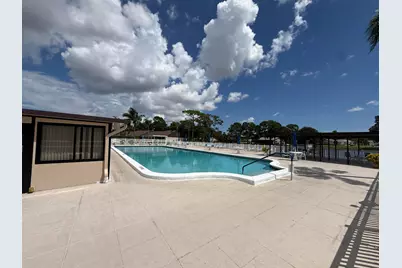 418 Pine Glen Lane #C-2, Greenacres, FL 33463 - Photo 23