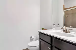 3548 W 88th St, Hialeah, FL 33018 - Photo 33
