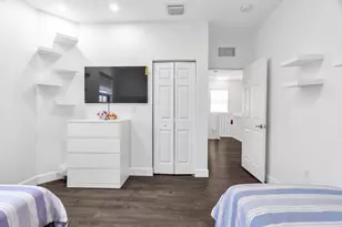 3548 W 88th St, Hialeah, FL 33018 - Photo 29