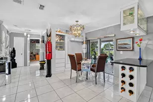11078 Delta Cir, Boca Raton, FL 33428 - Photo 5