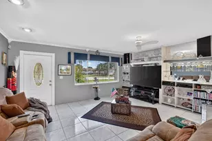 11078 Delta Cir, Boca Raton, FL 33428 - Photo 5