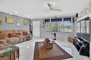 11078 Delta Cir, Boca Raton, FL 33428 - Photo 3