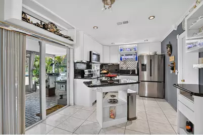 11078 Delta Circle, Boca Raton, FL 33428 - Photo 7