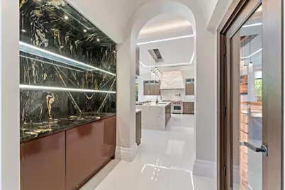 636 Hermitage Circle, Palm Beach Gardens, FL 33410 - Photo 31