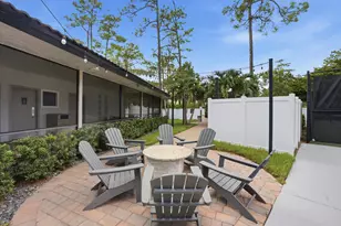 711 Forest Club Dr, Wellington, FL 33414 - Photo 29