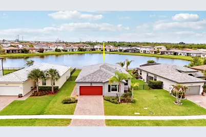 8292 NW Greenbank Circle, Port Saint Lucie, FL 34987 - Photo 17