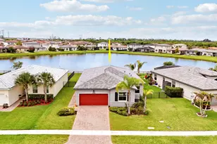 8292 NW Greenbank Cir, Port Saint Lucie, FL 34987 - Photo 17