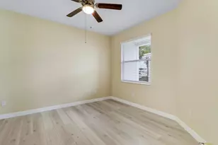 8292 NW Greenbank Cir, Port Saint Lucie, FL 34987 - Photo 17