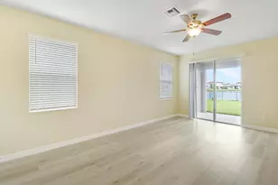 8292 NW Greenbank Cir, Port Saint Lucie, FL 34987 - Photo 9