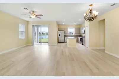 8292 NW Greenbank Circle, Port Saint Lucie, FL 34987 - Photo 5