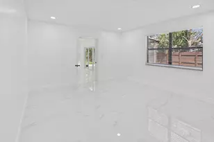 520 NW 43rd Ave, Plantation, FL 33317 - Photo 17
