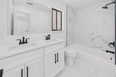 520 NW 43rd Avenue, Plantation, FL 33317 - Photo 7