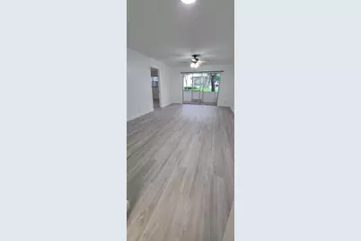 1200 SW 124th #105-O, Pembroke Pines, FL 33027 - Photo 11