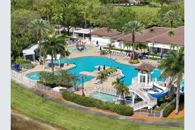 1590 Orion Lane, Weston, FL 33327 - Photo 15