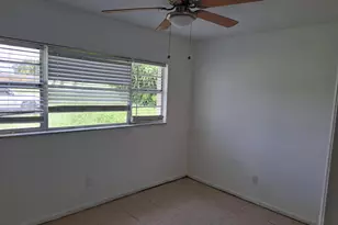 115 SE Camino St, Port Saint Lucie, FL 34952 - Photo 9