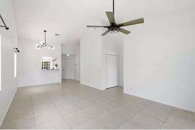 6616 Marissa Circle, Lake Worth, FL 33467 - Photo 9
