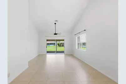 6616 Marissa Circle, Lake Worth, FL 33467 - Photo 7