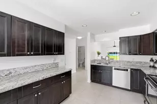 6616 Marissa Cir, Lake Worth, FL 33467 - Photo 3