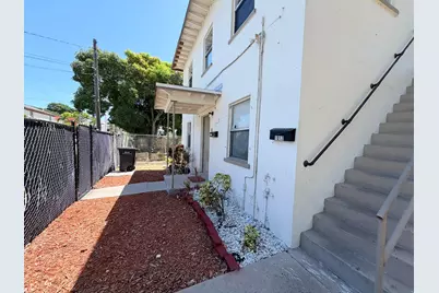 1010 Grant Street, West Palm Beach, FL 33407 - Photo 3