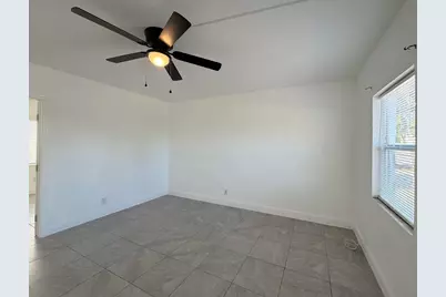 1010 Grant Street, West Palm Beach, FL 33407 - Photo 9
