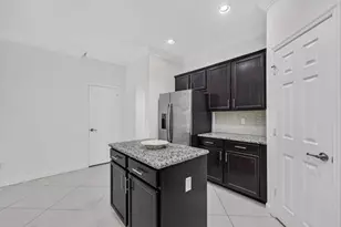10306 Wellington Parc Dr, Wellington, FL 33449 - Photo 9