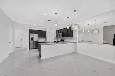 10306 Wellington Parc Drive, Wellington, FL 33449 - Photo 7
