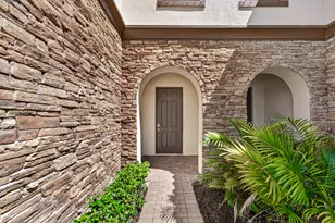 10306 Wellington Parc Dr, Wellington, FL 33449 - Photo 3