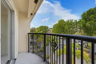 400 Crestwood Ct N, Royal Palm Beach, FL 33411 - Photo 15
