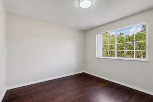 400 Crestwood Ct N, Royal Palm Beach, FL 33411 - Photo 5