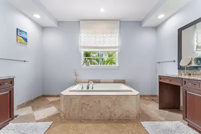 115 Via Poinciana Lane, Boca Raton, FL 33487 - Photo 23