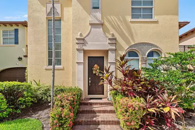 115 Via Poinciana Lane, Boca Raton, FL 33487 - Photo 1