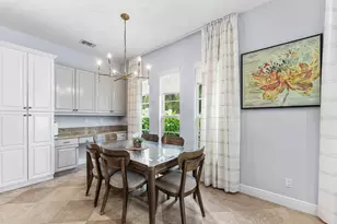 115 Via Poinciana Ln, Boca Raton, FL 33487 - Photo 9