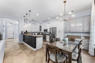 115 Via Poinciana Ln, Boca Raton, FL 33487 - Photo 13