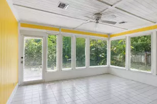 1076 NE Banyan Tree Dr, Jensen Beach, FL 34957 - Photo 9