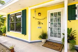 1076 NE Banyan Tree Dr, Jensen Beach, FL 34957 - Photo 1