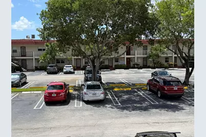 31 Abbey Lane #206, Delray Beach, FL 33446 - Photo 1