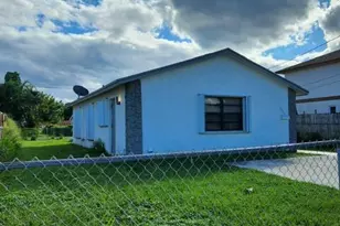 1565 W 36th St, West Palm Beach, FL 33404 - Photo 1