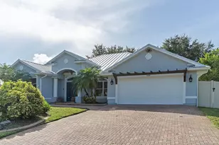 444 Rolling Hill Dr, Sebastian, FL 32958 - Photo 3