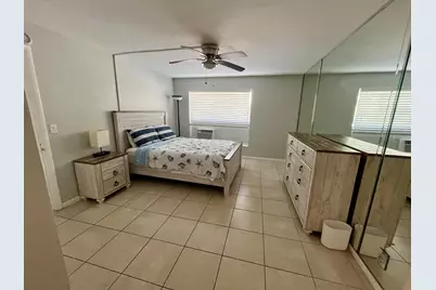209 SE 6th Street #4, Boynton Beach, FL 33435 - Photo 9