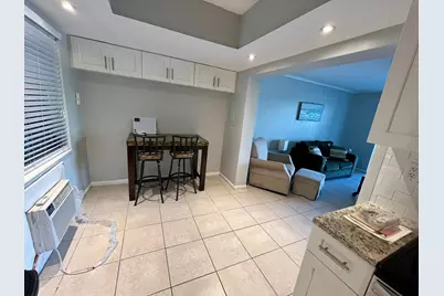 209 SE 6th Street #4, Boynton Beach, FL 33435 - Photo 3