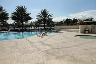 1561 Windorah Way, West Palm Beach, FL 33411 - Photo 5