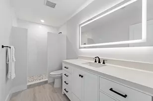 141 E Riverside Dr, Jupiter, FL 33469 - Photo 21