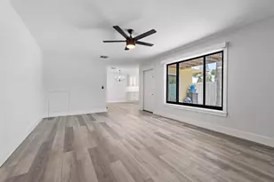 141 E Riverside Dr, Jupiter, FL 33469 - Photo 3
