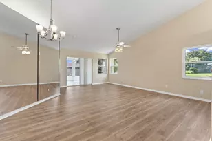 4265 SE Brittney Cir, Port Saint Lucie, FL 34952 - Photo 5