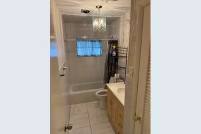 7250 NW 8th Court, Margate, FL 33063 - Photo 5