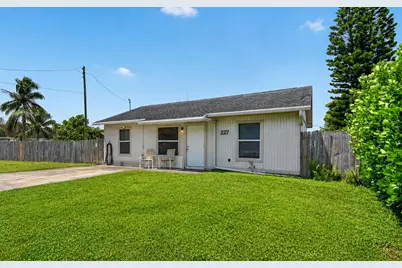 207/227 Ethelyn Drive, West Palm Beach, FL 33415 - Photo 1