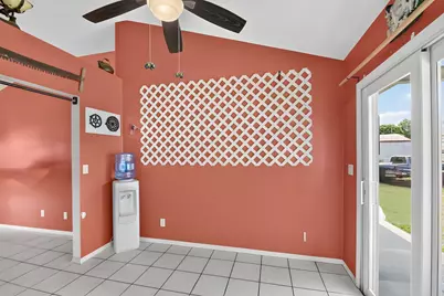207/227 Ethelyn Drive, West Palm Beach, FL 33415 - Photo 11