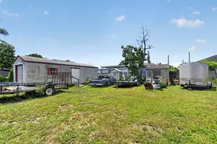 207/227 Ethelyn Dr, West Palm Beach, FL 33415 - Photo 37