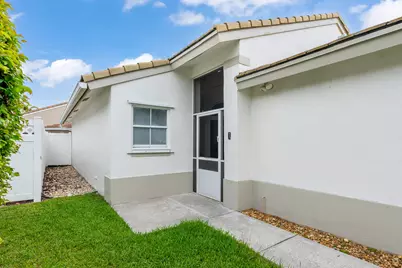 7816 Manor Forest Lane, Boynton Beach, FL 33436 - Photo 5
